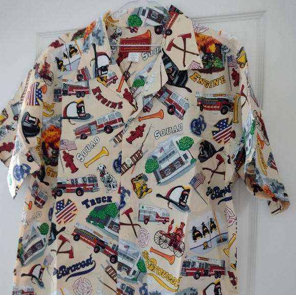 kimoshan Other - Hawaiian shirt with fire trucks - Kimoshan size L